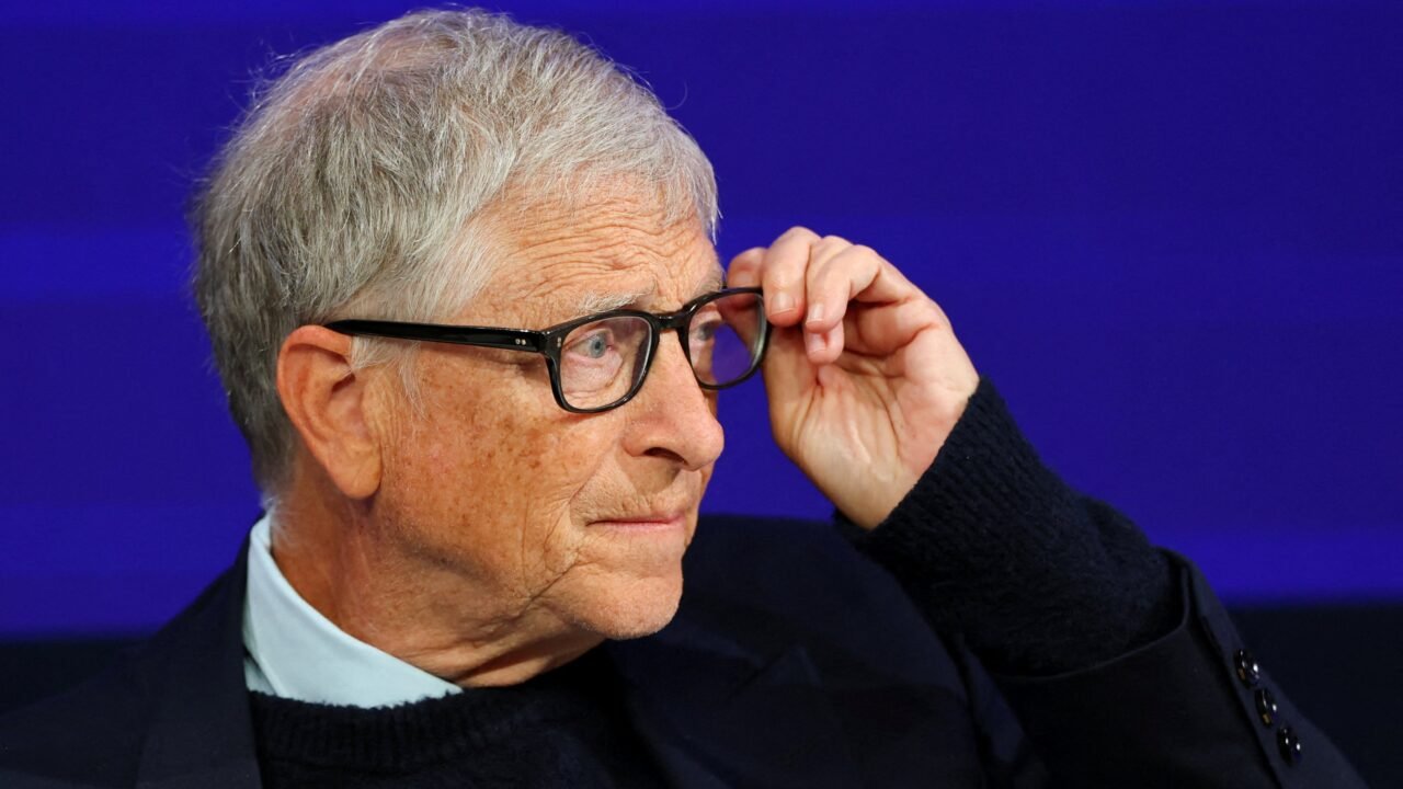 Bill Gates prevé ciberataques con IA el próximo año: “Serán el desafío más destacable”