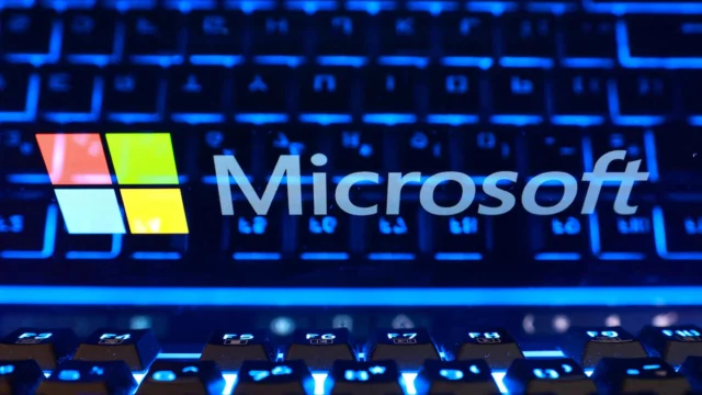 Microsoft afirma que su IA diagnosticó casos médicos complejos más del doble de veces que los doctores