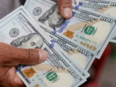 El Banco Central celebró que el dólar subió solo 1% pese al shock de Brasil y volvió a negar atraso cambiario