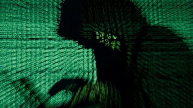Aumenta el reemplazo de programadores y desarrolladores de software por agentes de IA: escriben 30% más código
