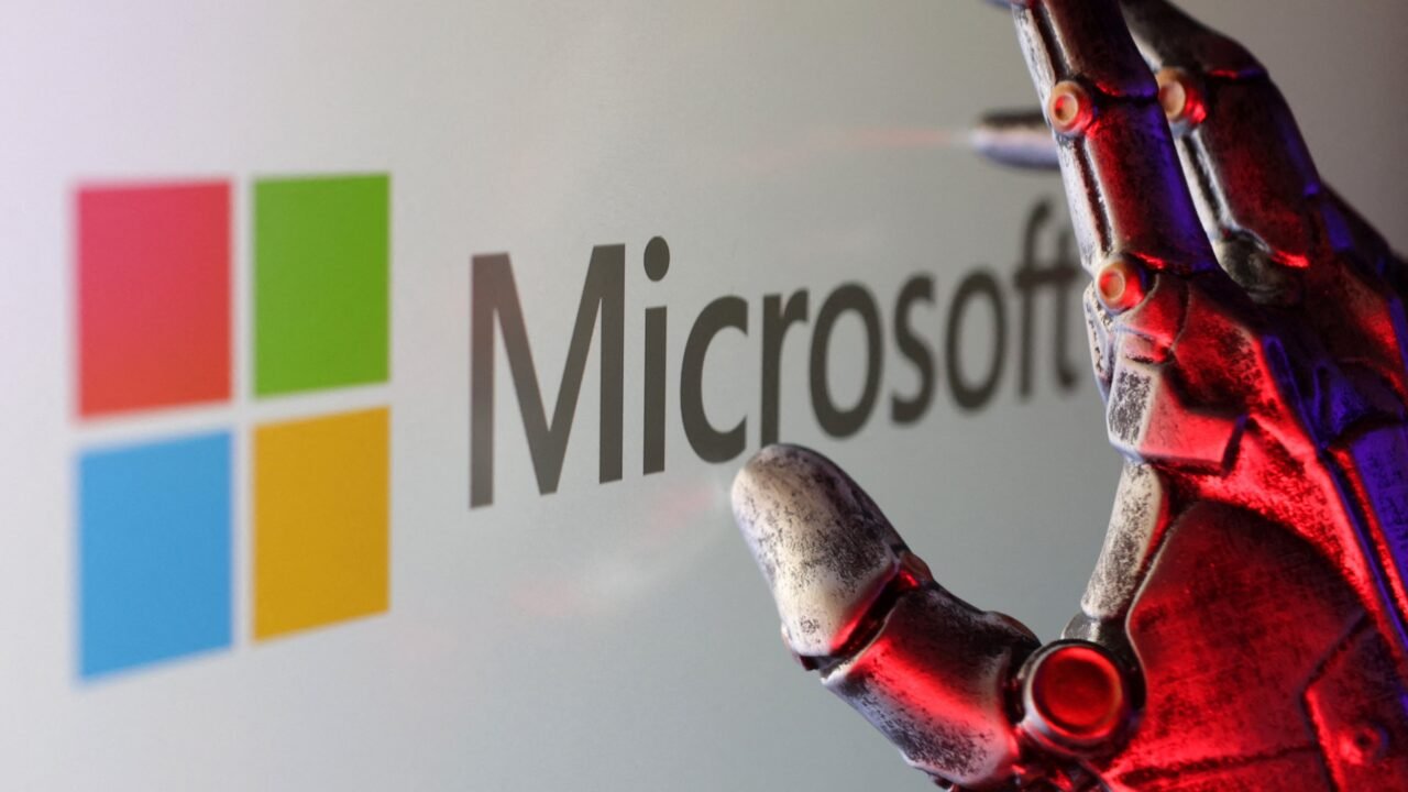 Hackers vinculados a China usaron un sistema de IA para vulnerar a más de 2.250 empresas, según Microsoft