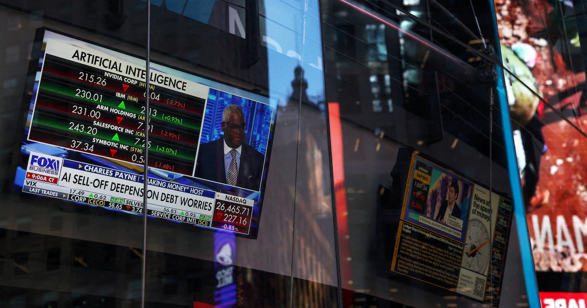 Por qué se derrumban las acciones tecnológicas de Wall Street y sacuden a los mercados del mundo