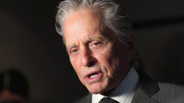 Michael Douglas niega haber sido adicto al sexo: “No dormí con tantas mujeres”