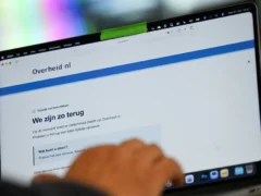 Más de 30 servicios públicos del Reino Unido no están disponibles por fallas de ciberseguridad global