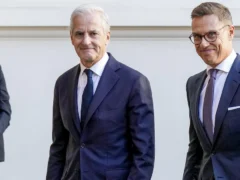 Líderes de Finlandia y Noruega dialogaron con Putin sobre la guerra en Ucrania