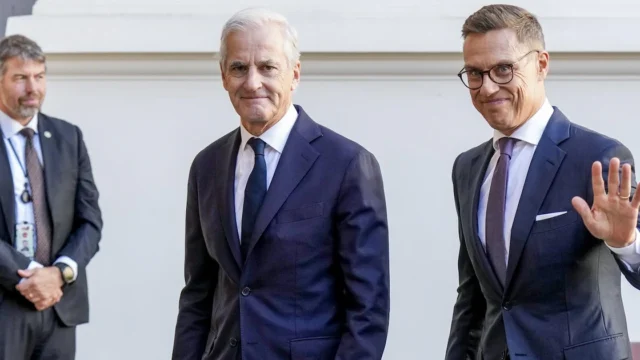 Líderes de Finlandia y Noruega dialogaron con Putin sobre la guerra en Ucrania