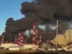 Ucrania golpeó una terminal petrolera rusa tras el acuerdo por el diésel alcanzado entre Donald Trump y Vladimir Putin