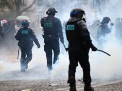 Cientos de miles de personas se manifestaron en Francia en la quinta jornada de protestas estudiantiles