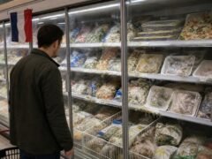 Insólito ciberataque a supermercados en Francia: hackearon la temperatura de las heladeras para arruinar la mercadería