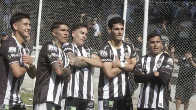 Cipolletti, por la gloria del ascenso: así llegó a la gran final del Federal A