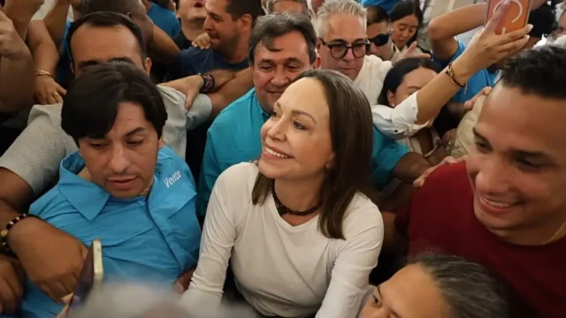 María Corina Machado volvió a Venezuela tras diez meses fuera del país: «Estoy aquí, con ustedes»