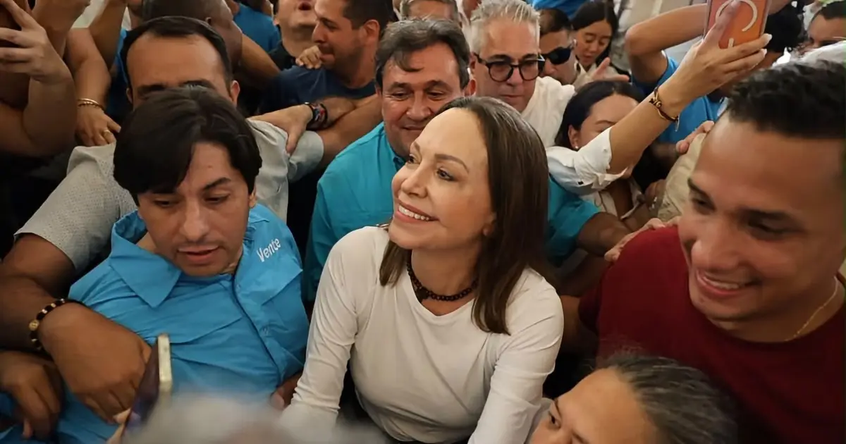 María Corina Machado volvió a Venezuela tras diez meses fuera del país: «Estoy aquí, con ustedes»