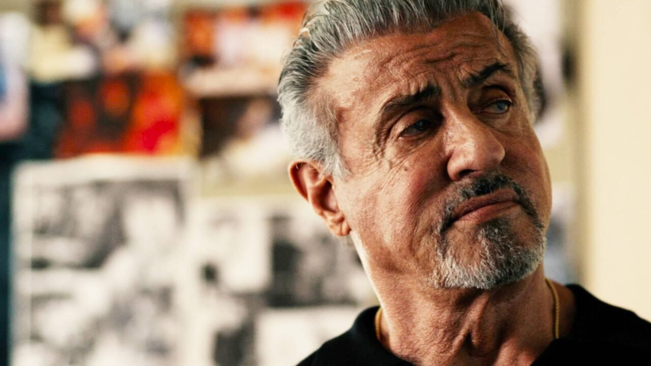 La noche que Sylvester Stallone terminó en la cárcel más temida de Nueva York: «Una verdadera casa de los horrores»