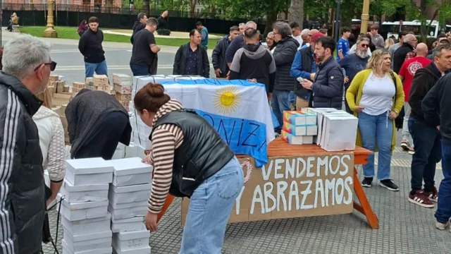 Menos producción, fábricas cerradas y miles de despidos: la industria del calzado advierte por un nuevo golpe en diciembre