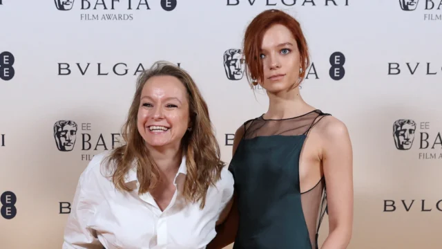 ¿Madre e hija en los Oscar? Samantha Morton y Esmé Creed-Miles podrían competir en la categoría de mejores actrices de reparto