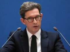 El jefe del MI5 afirmó que Irán intenta atacar bases militares en el Reino Unido