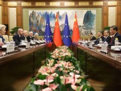La Unión Europea ve crucial lograr “resultados tangibles” con China para evitar una guerra comercial