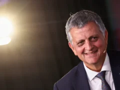 El CEO de YPF le anticipó a inversores de Wall Srtreet que se van a llevar una “sorpresa” en 2027