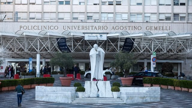 La historia de Gemelli, el hospital de los papas: del atentado contra Juan Pablo II a la operación de León XIV