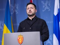 Zelensky señaló que Estados Unidos propuso una cita trilateral con Rusia “lo antes posible”