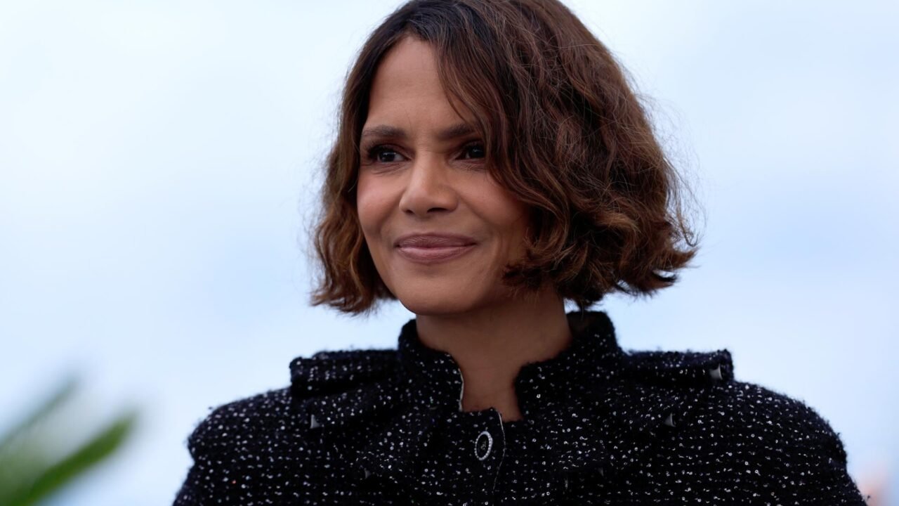 Una fuente cercana a Halle Berry habla de sus cambios de humor drásticos en medio de su disputa legal