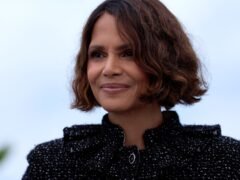 Una fuente cercana a Halle Berry habla de sus cambios de humor drásticos en medio de su disputa legal