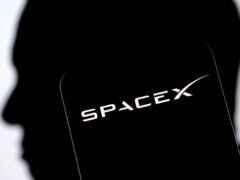 SpaceX compró espectro para convertir a Starlink en una operadora móvil en Estados Unidos