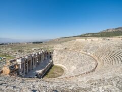 Hierápolis-Pamukkale: el destino turco con ruinas de 2.000 años y aguas termales