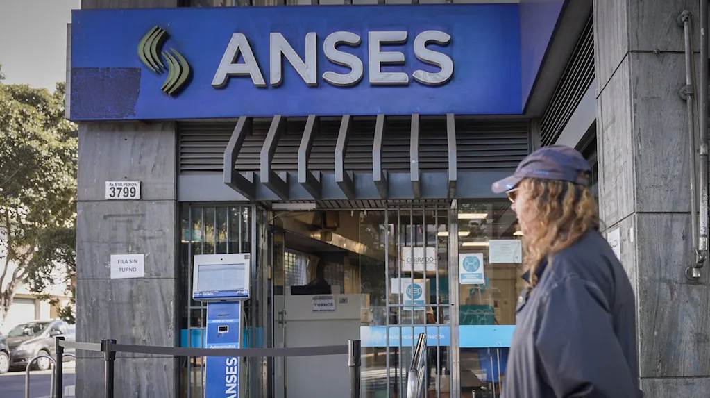 ANSES cuándo cobro AUH, jubilaciones, pensiones y PNC: cronograma de pagos de noviembre de 2026