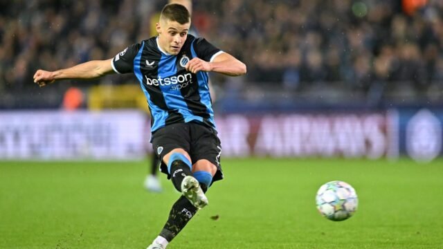 El europibe que está en el radar de la Selección y metió su tercer hat-trick en menos de un mes