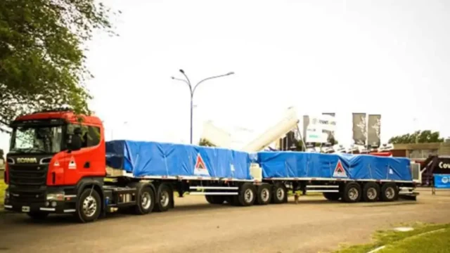 Los bitrenes ya pueden circulan en Vaca Muerta: así será la prueba clave para el transporte de arena