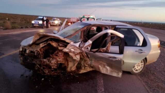 Dos heridos por un choque frontal sobre la Ruta 67, en Centenario