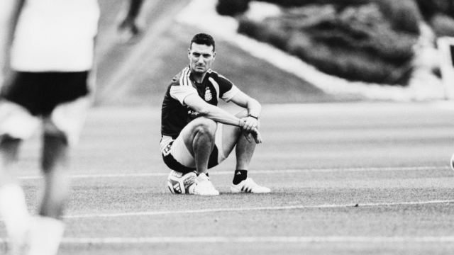 La AFA dispuso un sentido homenaje en todas las canchas tras el fallecimiento de la madre de Lionel Scaloni