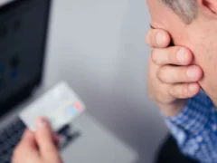 Endeudamiento: 8 de cada 10 argentinos llegan sin margen a fin de mes y usan la tarjeta de crédito para financiarse