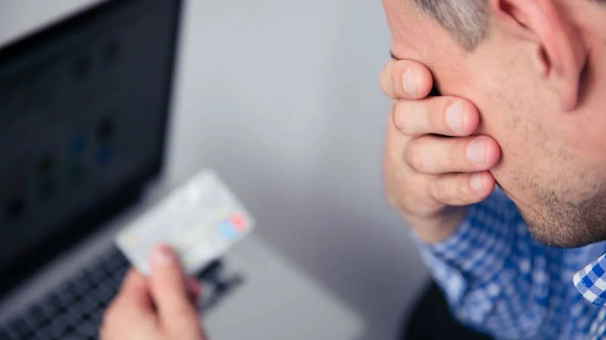 Endeudamiento: 8 de cada 10 argentinos llegan sin margen a fin de mes y usan la tarjeta de crédito para financiarse