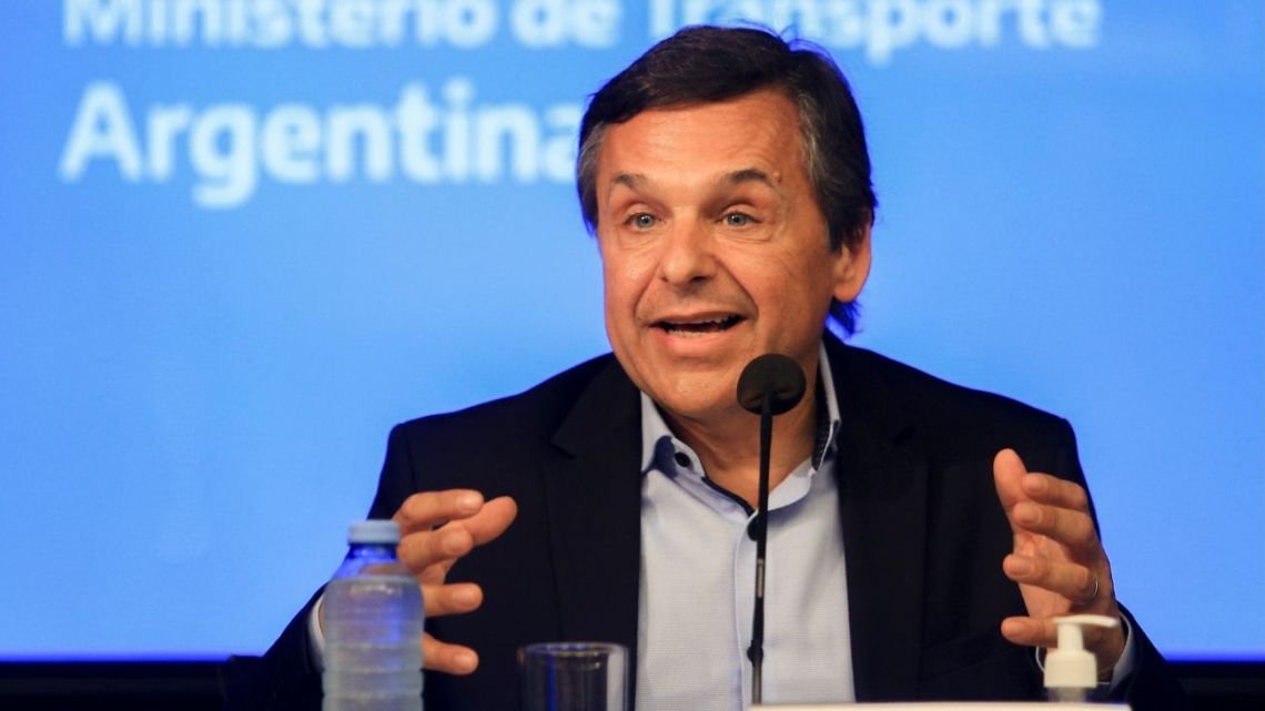 El Frente Renovador repudió los dichos de Milei contra periodistas: “La hoguera es un símbolo de la intolerancia”