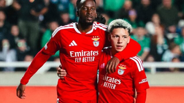 Prestianni prolongó su gran inicio de temporada con un gol en la Europa League