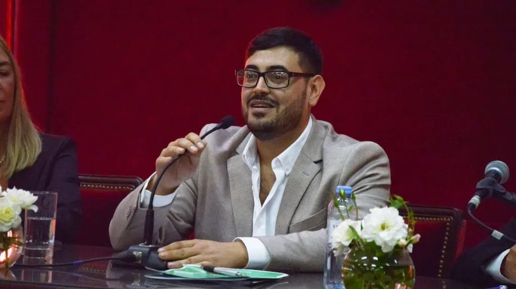 El intendente que contó su lucha contra la adicción a la cocaína enfrentará una votación que puede definir su futuro político
