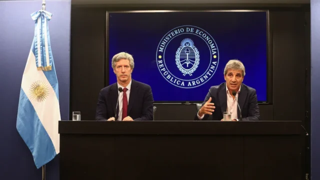 El BCRA reconoció que la actividad económica cayó en el tercer trimestre, pero espera una recuperación en el último tramo del año
