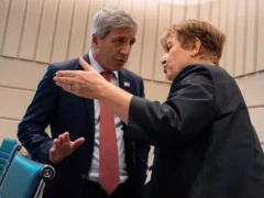 La recomendación del FMI a la Argentina para bajar el riesgo país