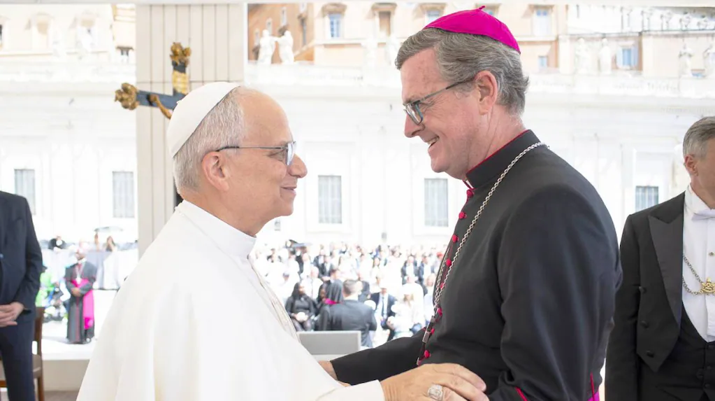 A días de la visita del papa, el arzobispo de Buenos Aires consideró “desafortunada” la expresión de Milei en contra de la prensa