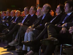 Caputo, Santilli y Karina Milei coincidirán con 12 gobernadores en un evento de negocios por el RIGI en Rosario