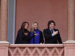 Javier Milei, EN VIVO: el Presidente sigue sin felicitar a Lula y viaja a Catamarca a inaugurar una planta de litio