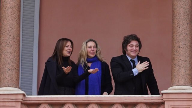 Javier Milei, EN VIVO: el Presidente sigue sin felicitar a Lula y viaja a Catamarca a inaugurar una planta de litio