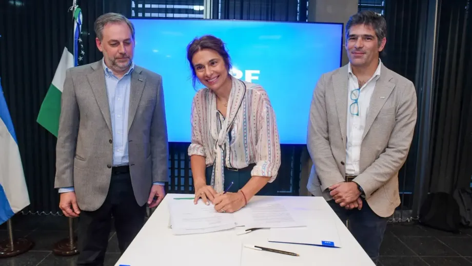Río Negro e YPF acordaron un plan para sumar proveedores locales a los proyectos energéticos