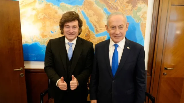 Malvinas: The Telegraph afirmó que Benjamín Netanyahu autorizó apoyo para la Argentina y Javier Milei lo festejó