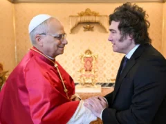 Javier Milei habló sobre la visita del papa León XIV a la Argentina: “Lo importante es que se recupere y que esté bien”