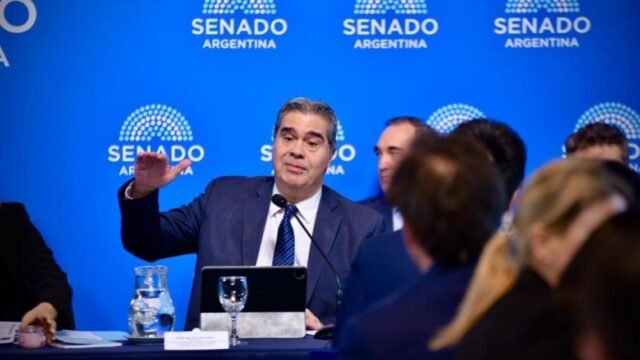 Capitanich cuestionó al Gobierno por las obras paralizadas: “La plata está, las obras no”