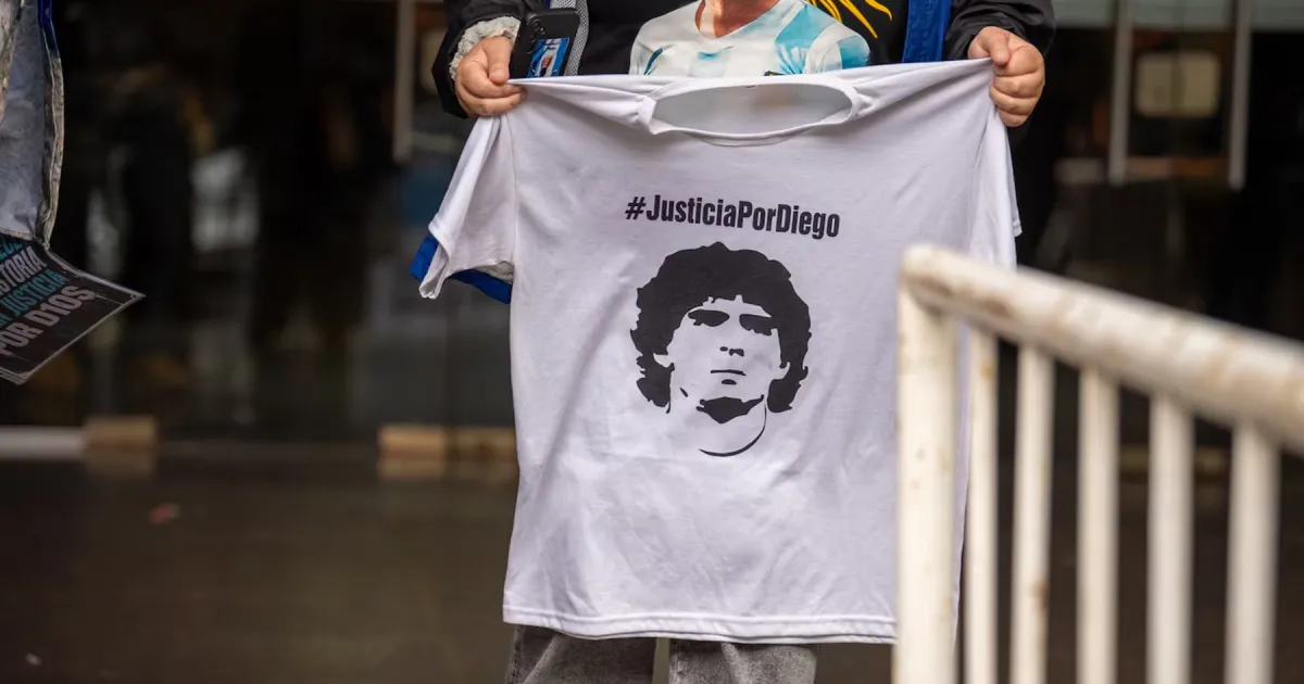 Juicio por la muerte de Maradona: el llanto de uno de los jueces al cierre del debate