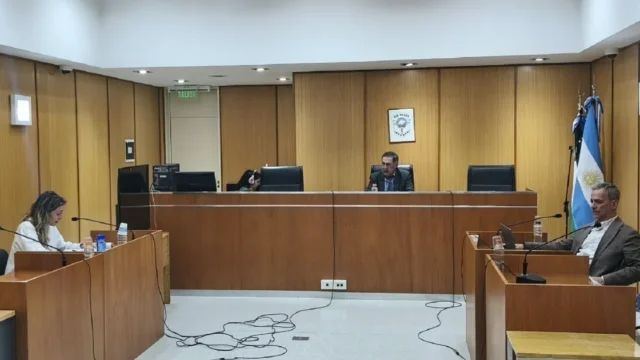 Médico de Allen irá a juicio por incumplimiento de los deberes de funcionario público y otros delitos